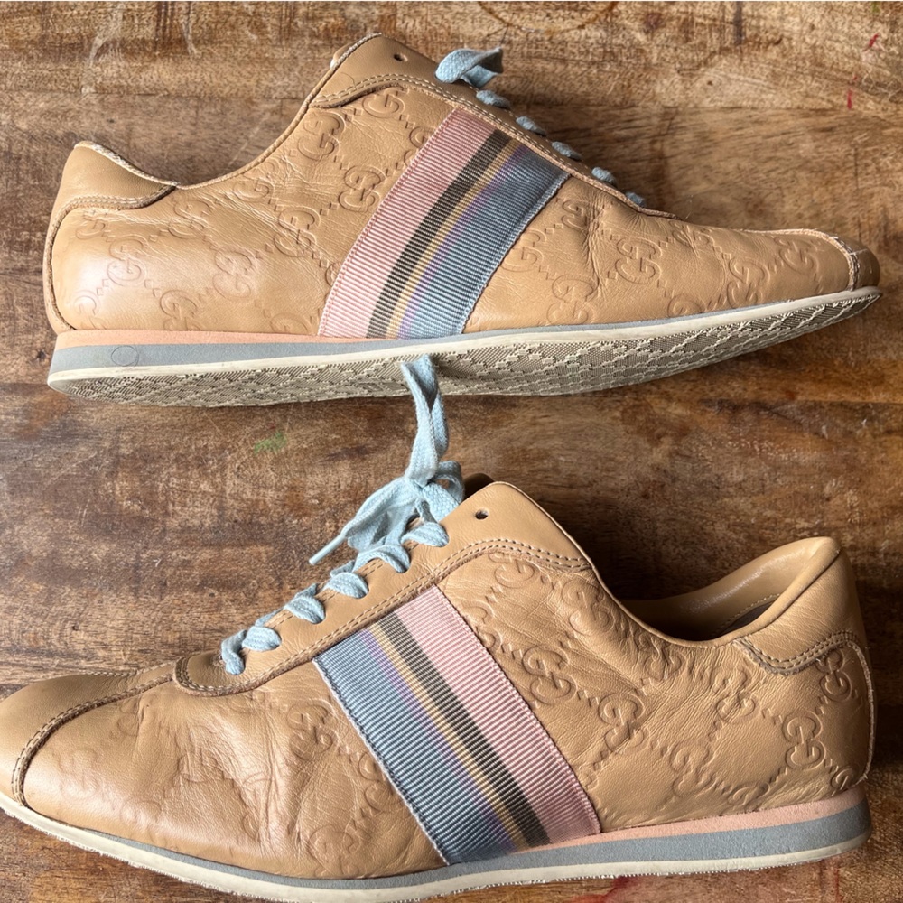 Women’s Gucci monogram sneakers